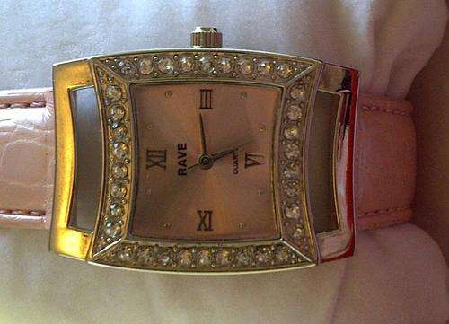 Brand New Ladies Gift Boxed Fashion watch - Pink strap