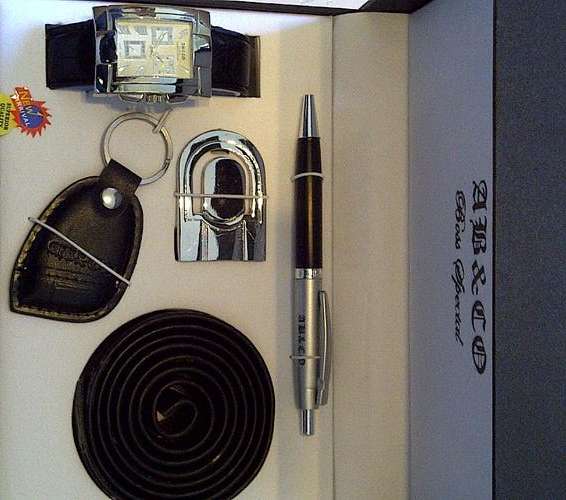 Brand New Mens Watch Gift set with belt, pen and keyring
