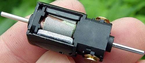 12 Volt 5-pole skew wound DC motor