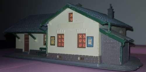 HO Scale House