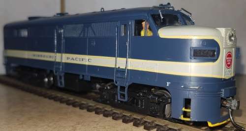 PROTO 2000 FA1/FA2 - MISSOURI PACIFIC #352 and 321-B
