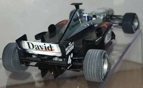 SCX 1:32 F1 Mclaren MP4-16 #4 David Coulthard Slot Car