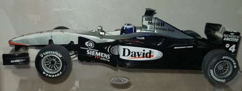 SCX 1:32 F1 Mclaren MP4-16 #4 David Coulthard Slot Car