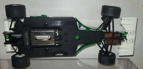 SCX 1:32 F1 Jaguar Racing R3 #14 Sepang Slot Car