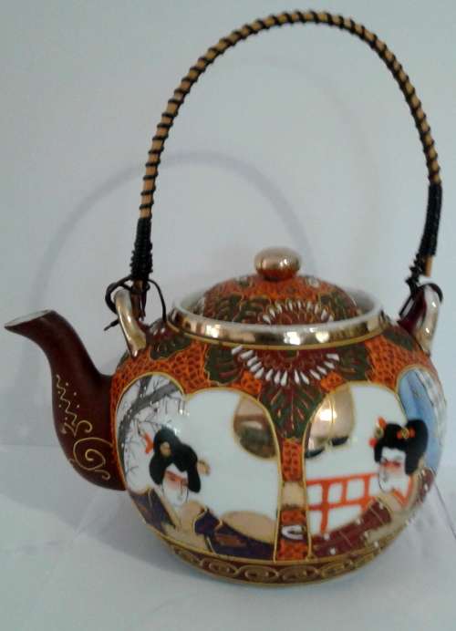 Vintage Satsuma Moriage Japanese GEISHA Teapot, Creamer and Sugar Basin