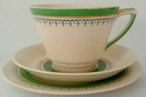 Royal Doulton Circa Trio