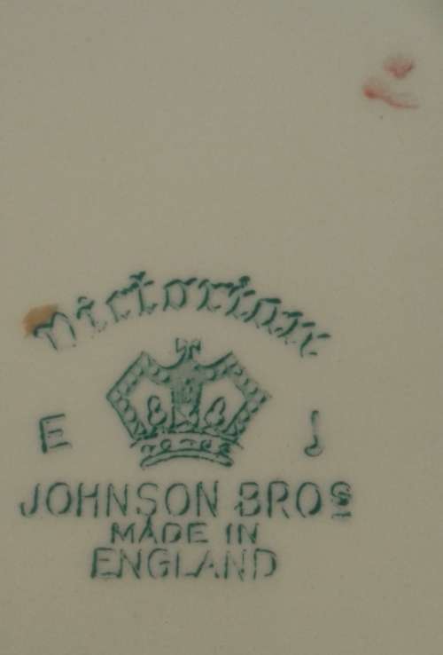 Vintage Johnson Bros Made in England Victorian Soup Bowl