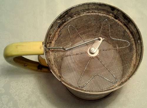 Vintage Flour Sift - Made in England
