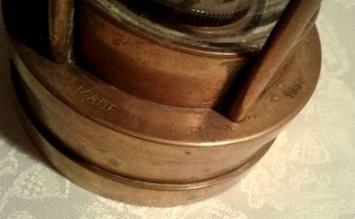 Welsh Miners Lamp - E.Thomas & Willams Ltd  - Made in 1981 in Wales (Numbered)