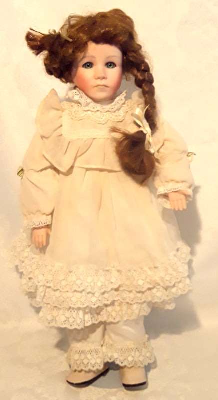 Vintage Collectable Dynasty Porcelain Doll