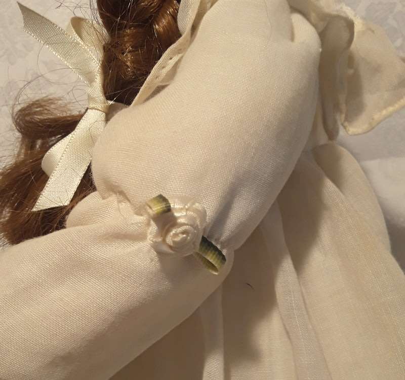 Vintage Collectable Dynasty Porcelain Doll