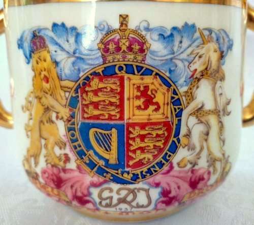 Their Majesties  George VI & Queen Elizabeth 1937 Crowned in Westminster Abbey May 12 1937