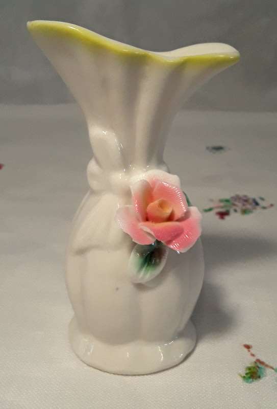 Pair of small vintage vases with roses