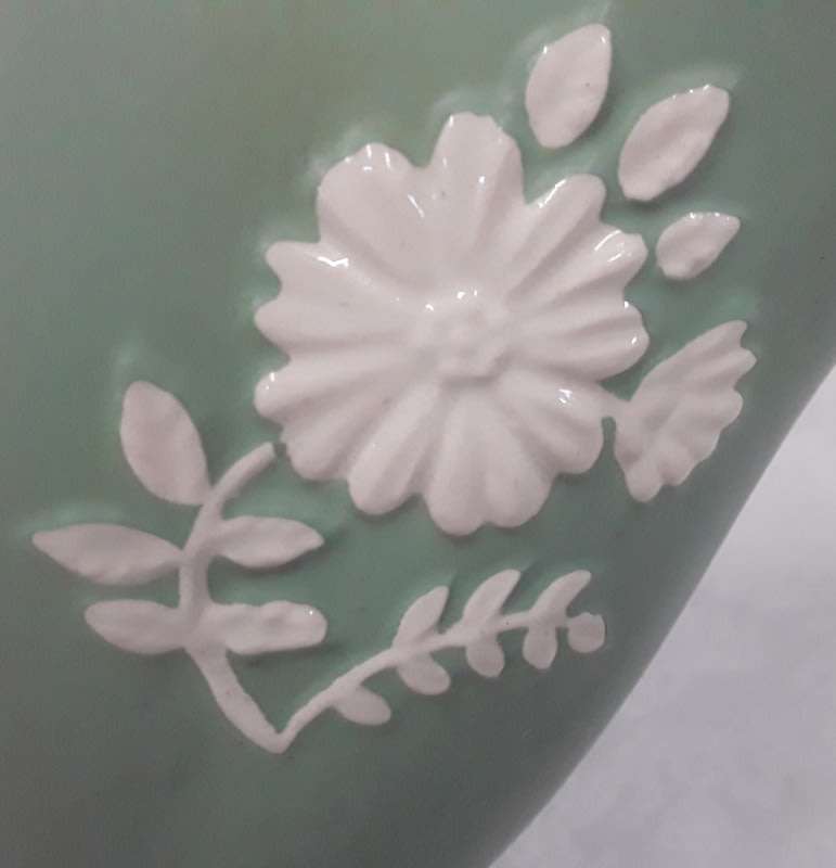 Stunning MALING Fan Vase  Satin Green with white Floral Springs 1920 - 1939