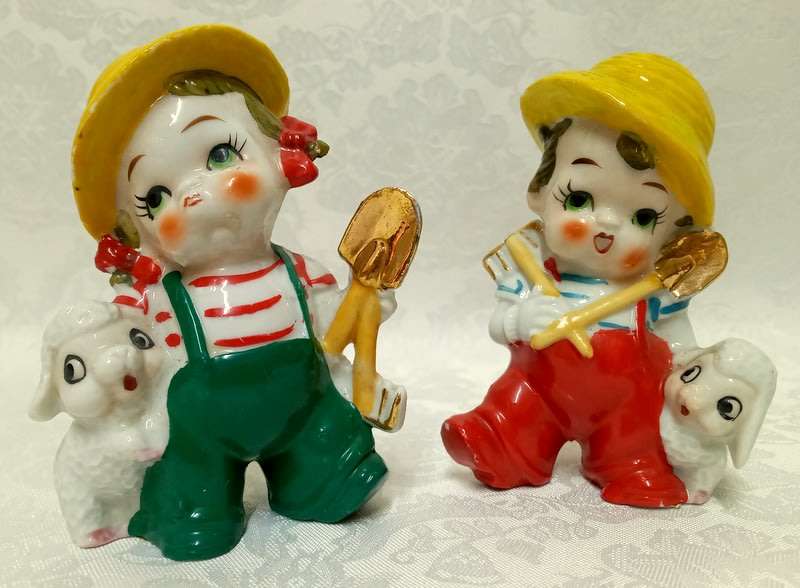 Vintage LAMODE Boy figurines