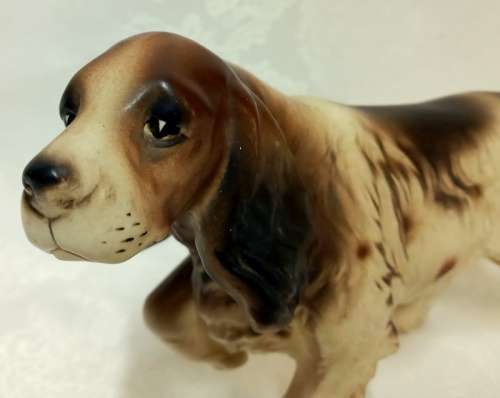 Vintage brown and white Springer Spaniel Dog figurine