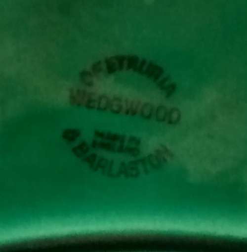 Vintage Wedgwood Majolica Crescent Green Vine Leaf dishes Circa 1962 (7 plates)