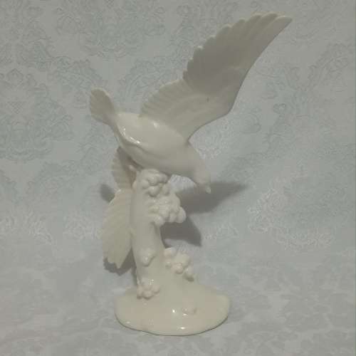 Echt Altmann vintage porcelain Seagull Bird Diving Figurine