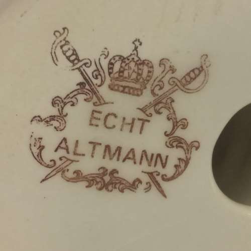 Echt Altmann vintage porcelain Seagull Bird Diving Figurine