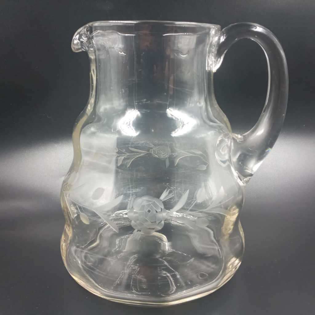 Vintage jug and six glasses. Rose cut design.