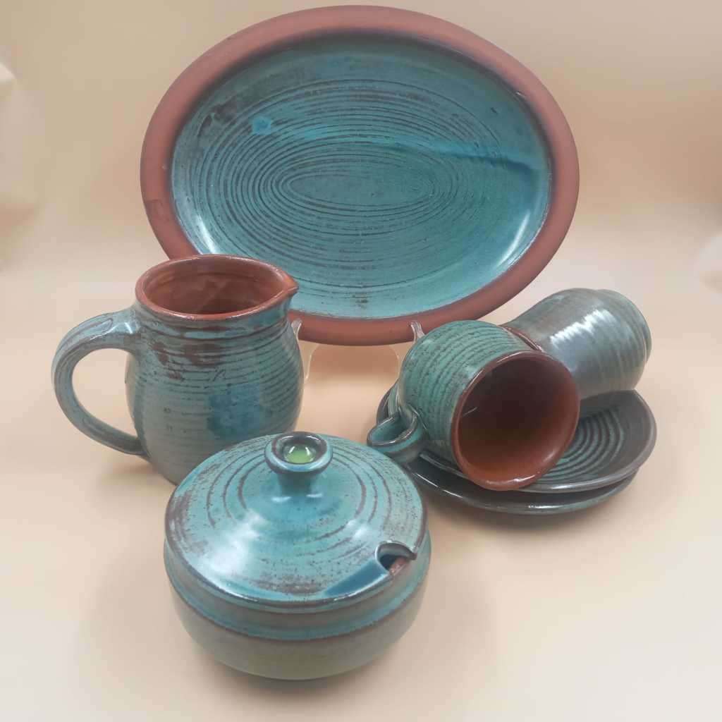 Part vintage Liebermann Pottery set