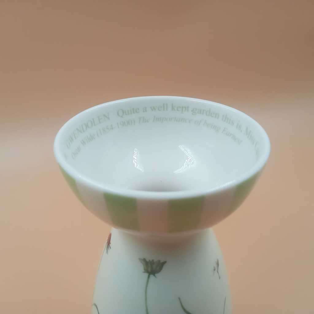 Portmeirion vase `Up the garden path`