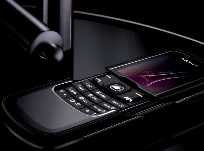 ***NOKIA 8600 LUNA***VERY VERY RARE***