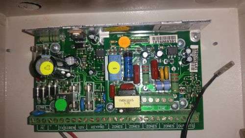 IDS-800 Alarm board and Keypad (in Metal housing)