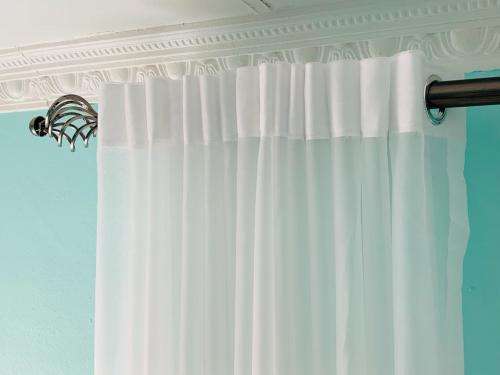 EYELET PLAIN SHEER VOILE CURTAIN  ** 5m x 230cm **  READY TO HANG!