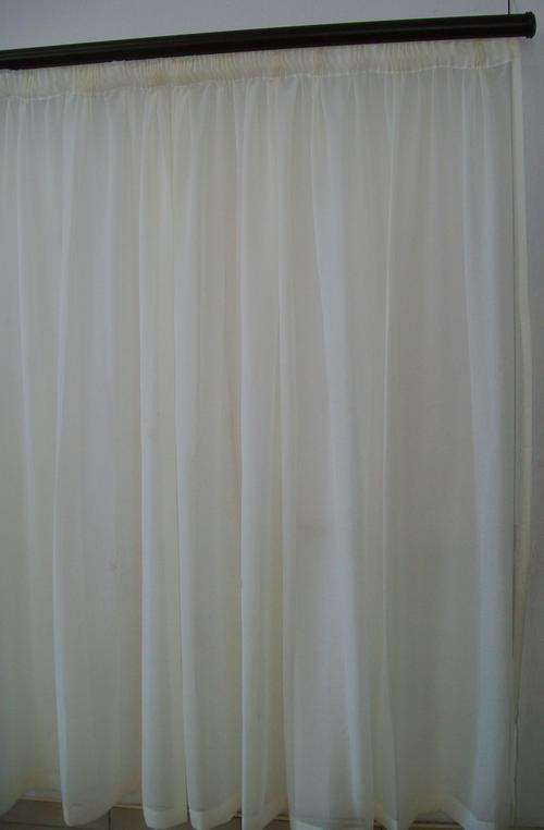 REDUCED ******* PLAIN   SHEER  VOILE CURTAIN ****** 5M x 230CM *****
