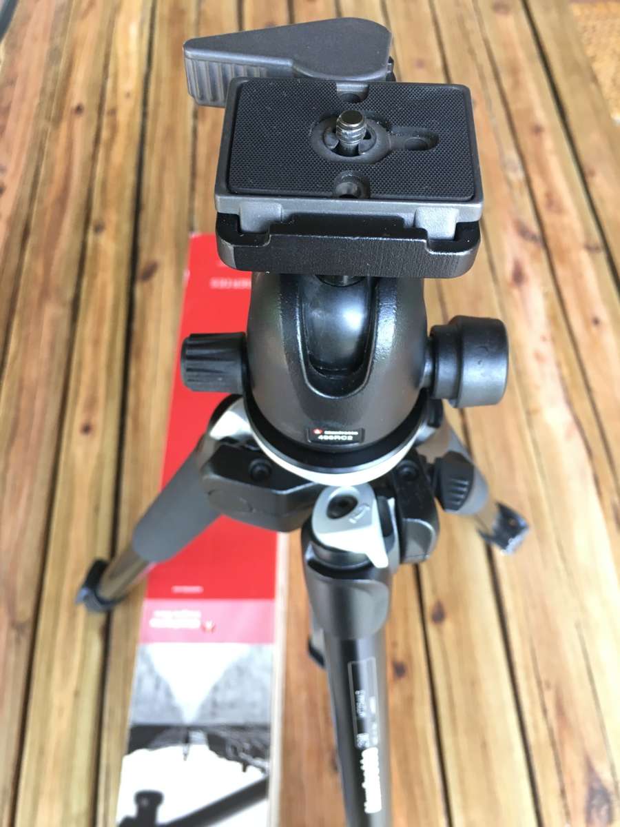 Manfrotto MK294A3-A0RC2 Aluminum Tripod with 496RC2 QR Ball Head
