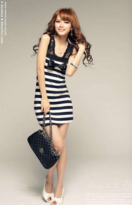 !!!NEW!!! Cute Striped Dress with lace upper