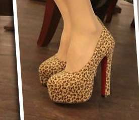 Retro Platform Pumps in Leopard Print