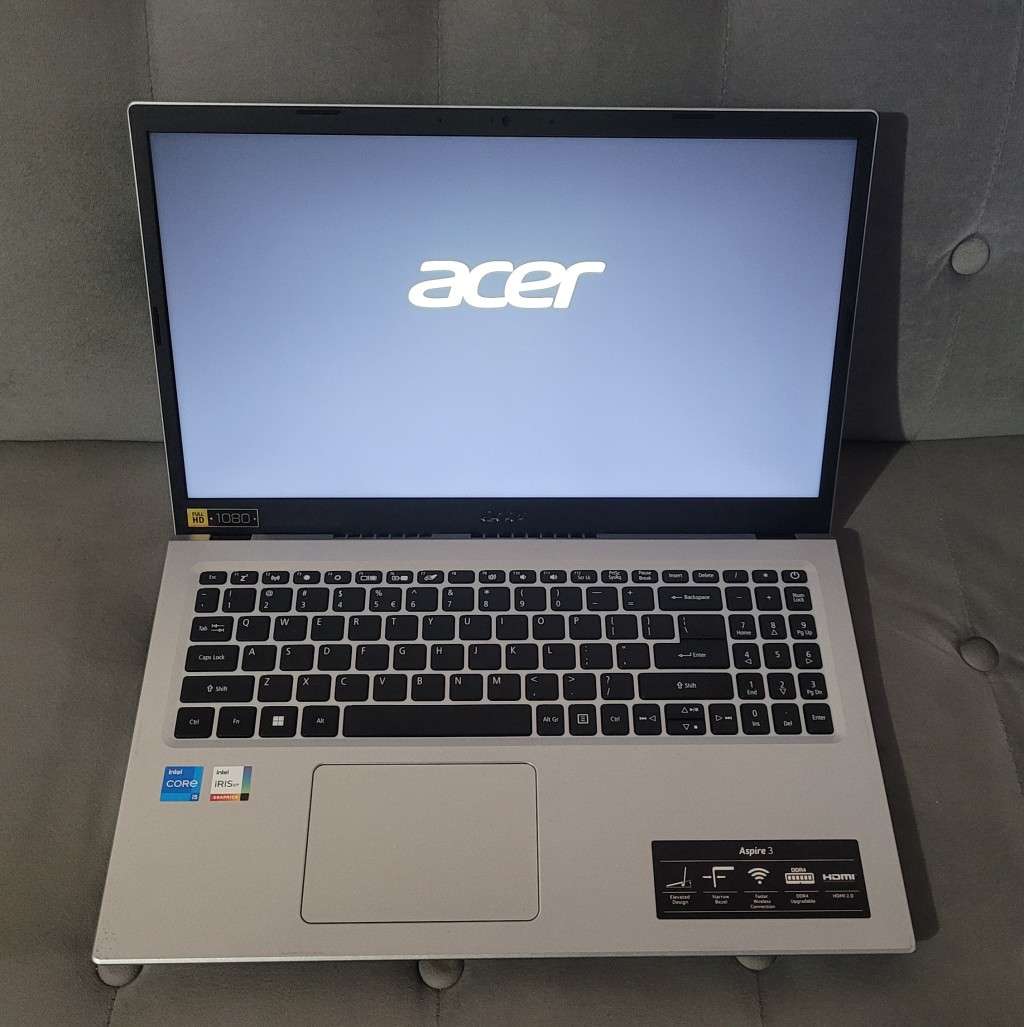 Acer Aspire 3 - i5 11th Gen | 8GB Ram | 512GB SSD | Intel Iris Xe Graphics
