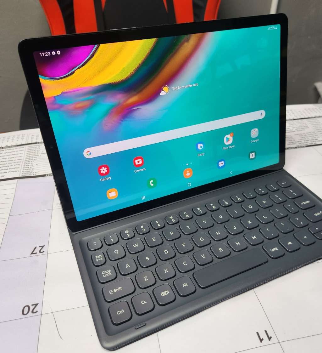 Samsung Galaxy Tab S5e - 4GB | 64GB | LTE & WIFI | 10.5"