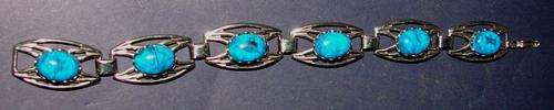 Beautiful Bracelet-Silver Plated with turquoise stones-Length 19cm-Clip-on