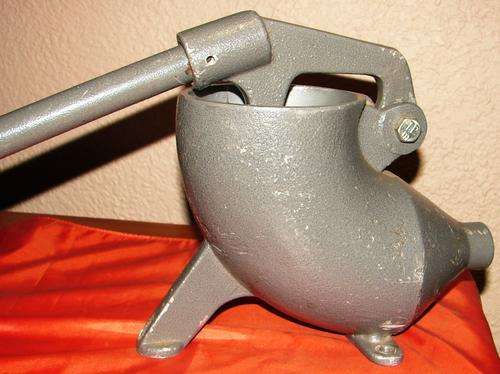 Cast Iron "Wors Stopper" wors maker-hand crank machine