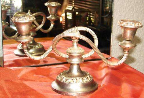 Vintage Silver plated 2 candle holder-Ianthe Made in England-Twisted Design