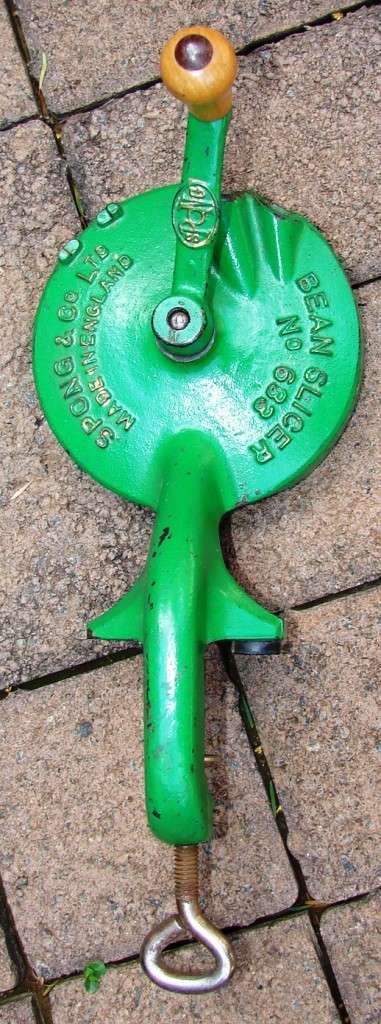 Antique Spong & Co Bean Slicer C 1940-L 22 cm, Dia. slicer 11 cm-Good condition-working