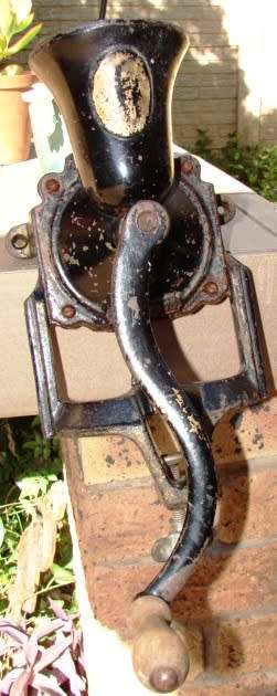 Vintage cast iron No 3 Beatrice Coffee Grinder-Original and in working order