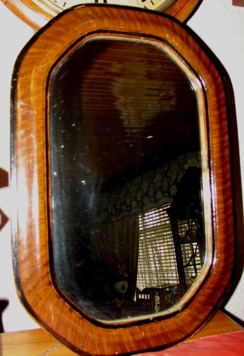 Beautiful big oval vintage frame with mirror