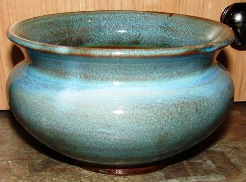 Beautiful green/blue Linn Ware Bowl-H 18 cm, Top dia. 13 cm-Good condition