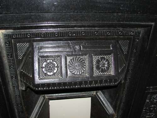 Beautiful good quality no 47 BICLAM 36 (Manufacturer) vintage cast iron fire surround -Size 1m x 1m