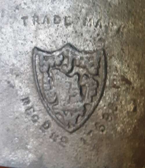 Antique cast iron portable cherosene/oil lamp/stove