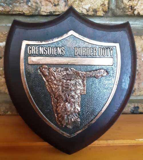 Border duty/war SWA Caprivi Copper and wooden memorabilia shield