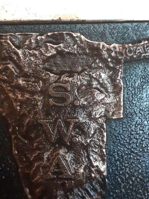Border duty/war SWA Caprivi Copper and wooden memorabilia shield
