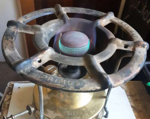 Vintage Primus Regd Trade Mark Paraffin stove-Made under licence AB Bahco Sweden-complete/working