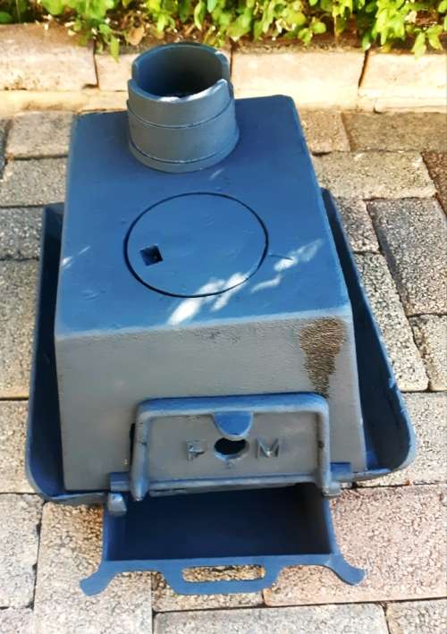 Antique FM Cast iron one plate wood/coal stove-complete just need chimney-good condition