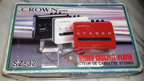 Vintage Crown SZ-32 Stereo Cassette Player in original presentation box-working-with ear phones