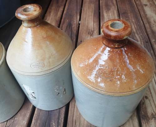 4 Antique one gallon Ironstone crocks-Stamped Made in Vereeniging  South Africa-buy per crock
